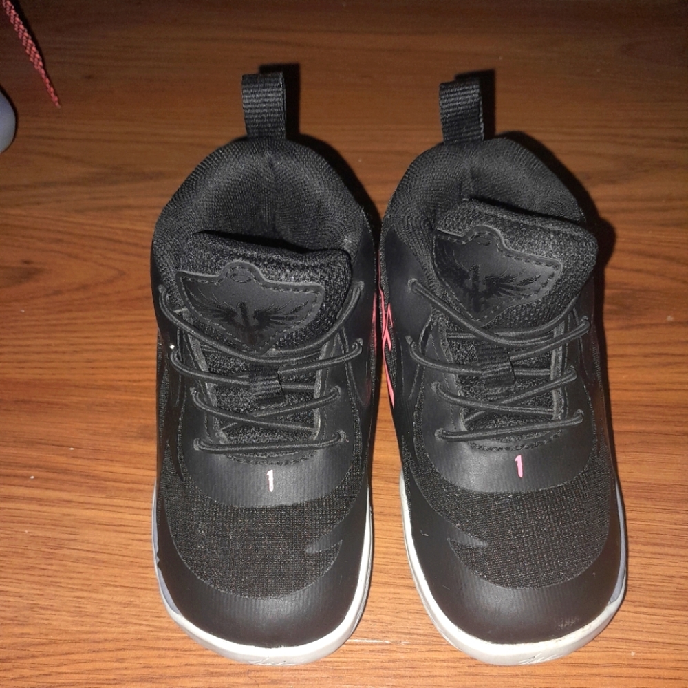 M.E.L.O Puma Kids Black Sneakers